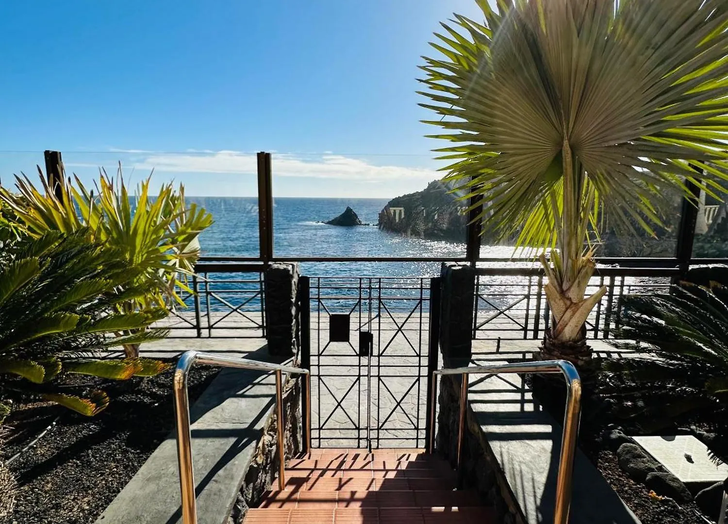 El Nautico Coral Suite - Oceanview Escape 아파트 산미겔데아보나